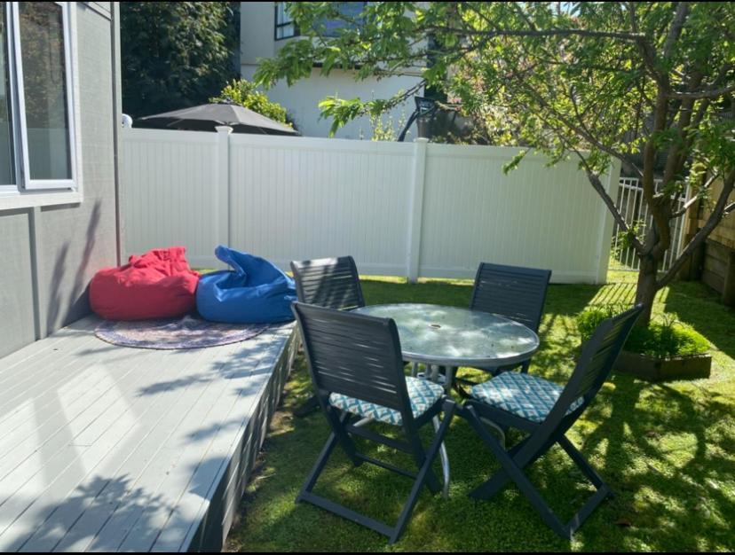 Raumati Guest House Paraparaumu Eksteriør billede