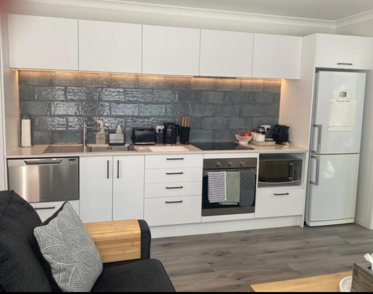 Raumati Guest House Paraparaumu Eksteriør billede